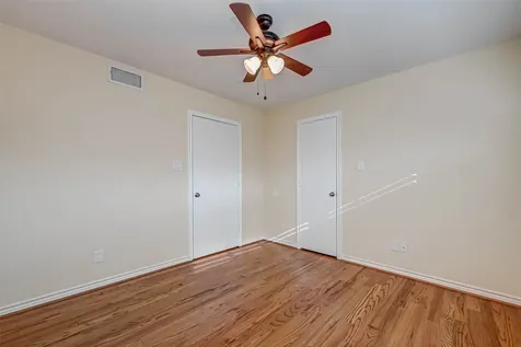 4719 Imogene Street Houston TX 77096