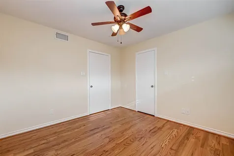 4719 Imogene Street Houston TX 77096