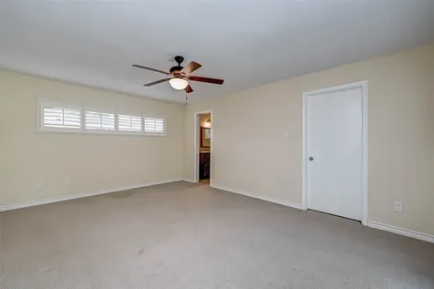 4719 Imogene Street Houston TX 77096