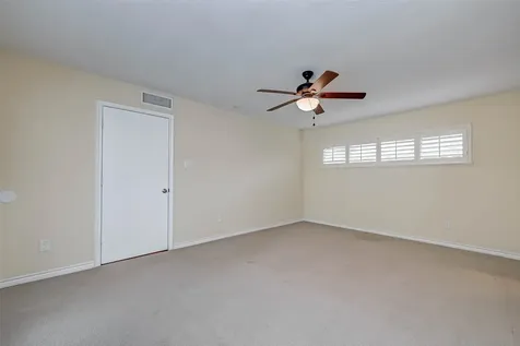 4719 Imogene Street Houston TX 77096