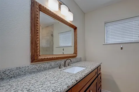4719 Imogene Street Houston TX 77096