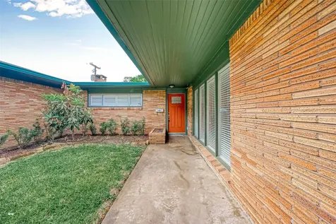 4719 Imogene Street Houston TX 77096