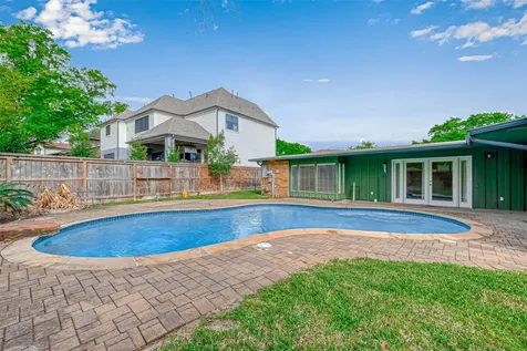 4719 Imogene Street Houston TX 77096