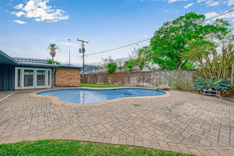 4719 Imogene Street Houston TX 77096