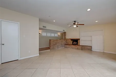 4719 Imogene Street Houston TX 77096