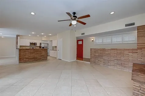 4719 Imogene Street Houston TX 77096