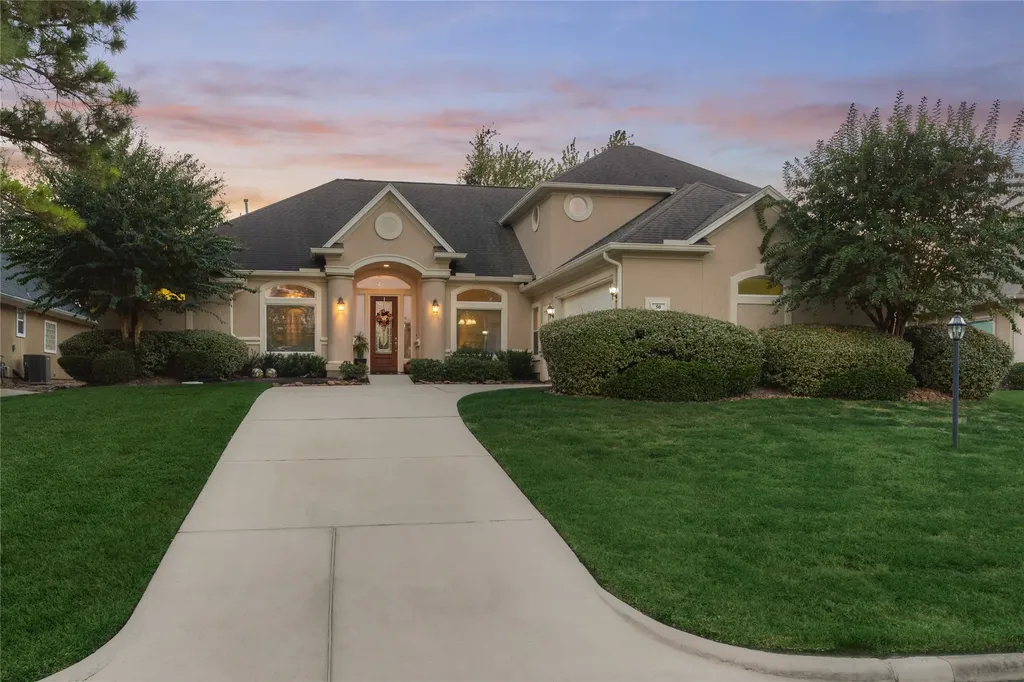 50 Fair Oak Street Montgomery TX 77356