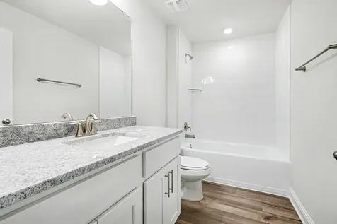 4401 West Bayou Maison Circle Dickinson TX 77539