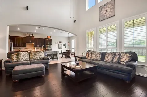 2714 Topaz Cove Lane Rosharon TX 77583