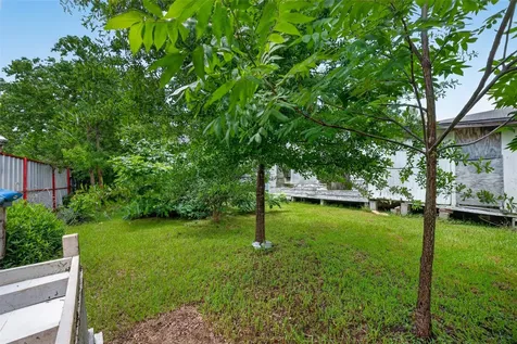 2127 Pearl Street Houston TX 77029