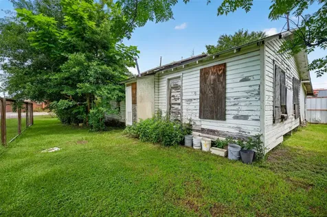 2127 Pearl Street Houston TX 77029