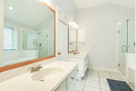 105 Plum Circle Lake Jackson TX 77566