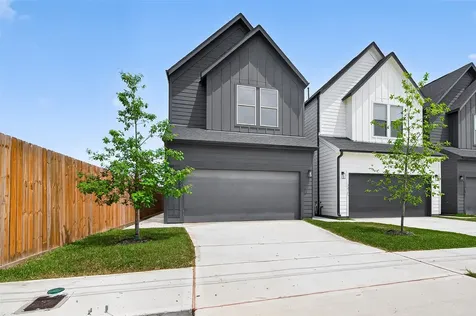 7422 Maxroy Street Houston TX 77088