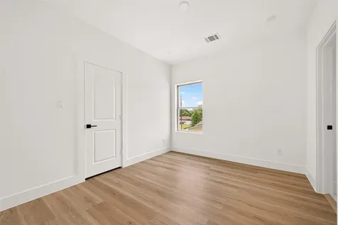 7422 Maxroy Street Houston TX 77088