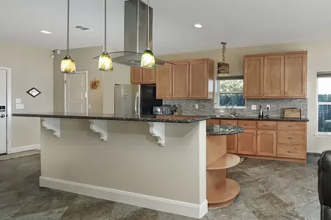 3723 Bayshore Drive Bacliff TX 77518
