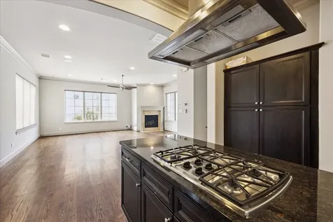 4004 Feagan Street A Houston TX 77007