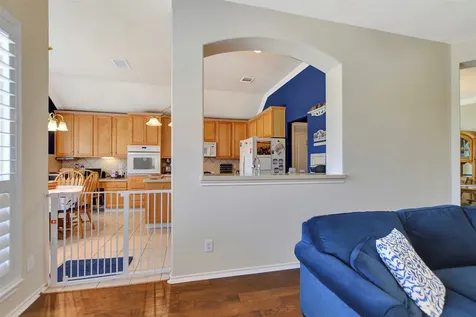 10334 Linden Springs Drive Houston TX 77095