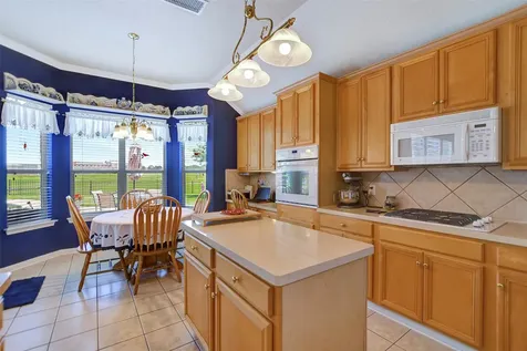 10334 Linden Springs Drive Houston TX 77095