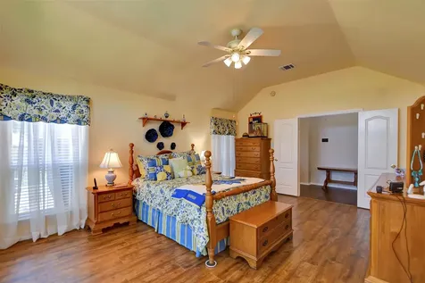 10334 Linden Springs Drive Houston TX 77095