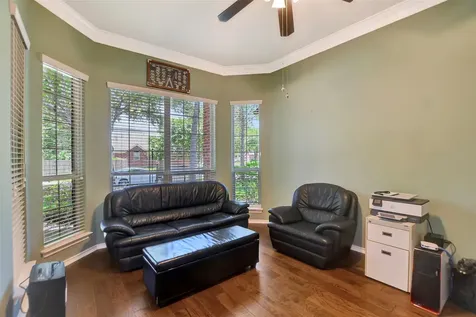 10334 Linden Springs Drive Houston TX 77095