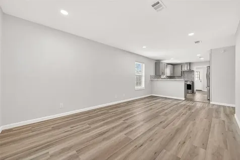 6034 Autumn Forest Drive Houston TX 77092