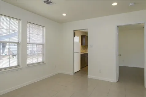 3409 Simmons Street Houston TX 77004
