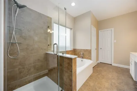 5498 Appleblossom Lane Friendswood TX 77546