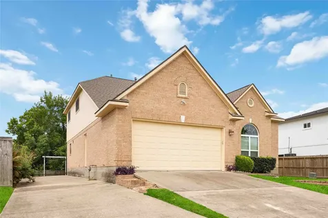5498 Appleblossom Lane Friendswood TX 77546