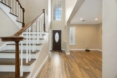 5498 Appleblossom Lane Friendswood TX 77546
