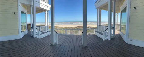 11359 Beachside Drive Galveston TX 77554