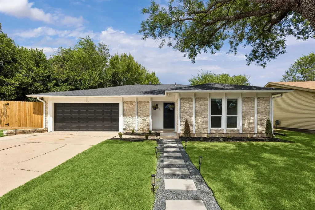 5203 Gladstone Drive Austin TX 78723