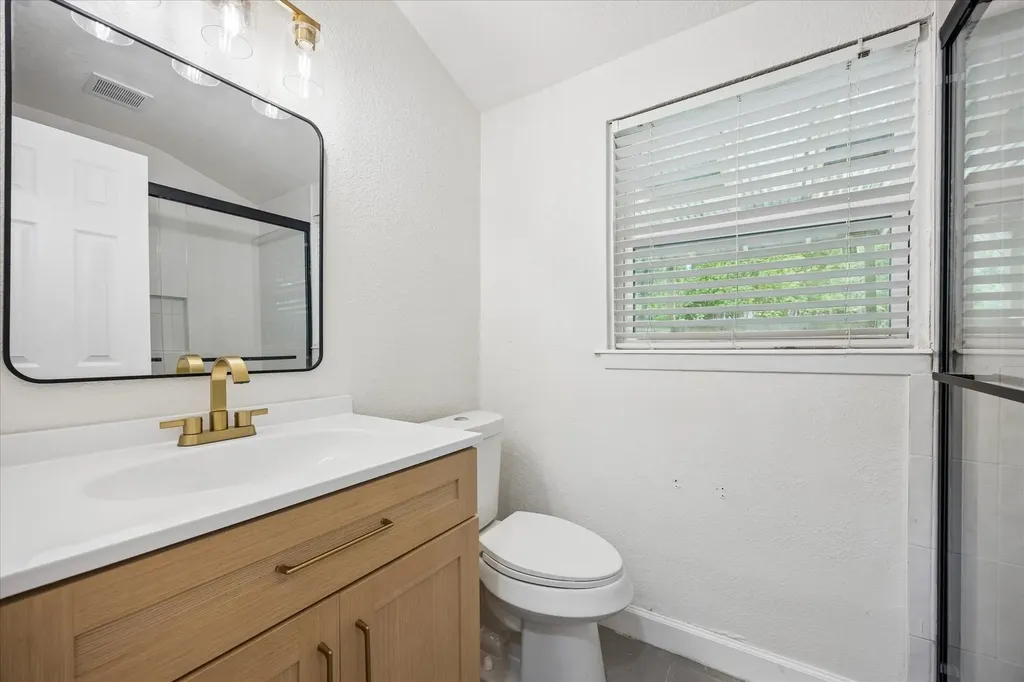 5203 Gladstone Drive Austin TX 78723