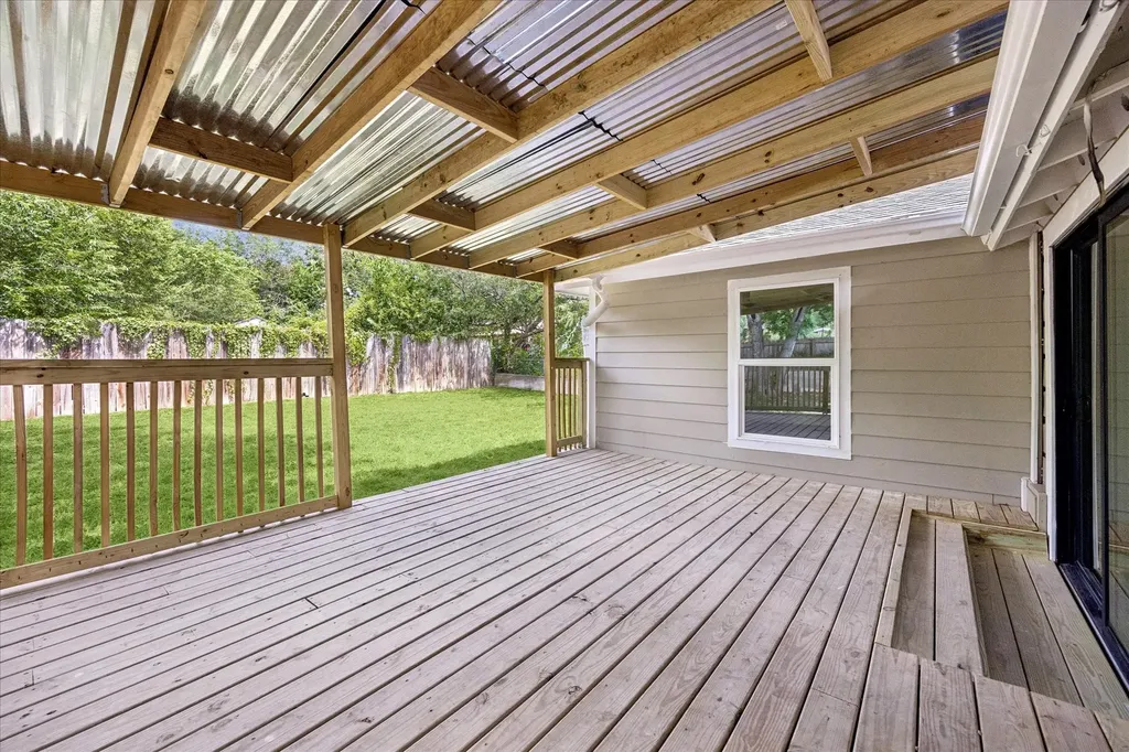 5203 Gladstone Drive Austin TX 78723