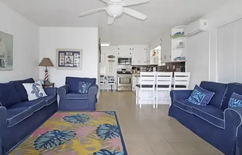 6004 Avenue T Galveston TX 77551