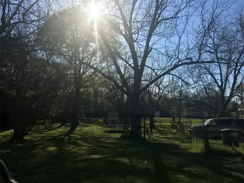 1132 Liberty Avenue Livingston TX 77351