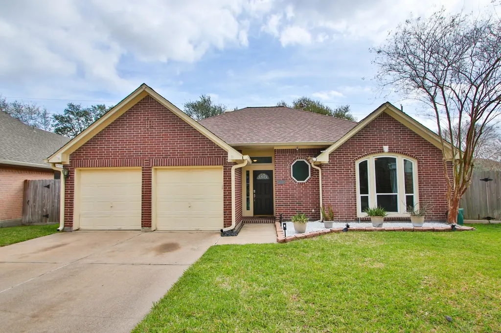 6102 Fox Wind Court Houston TX 77041