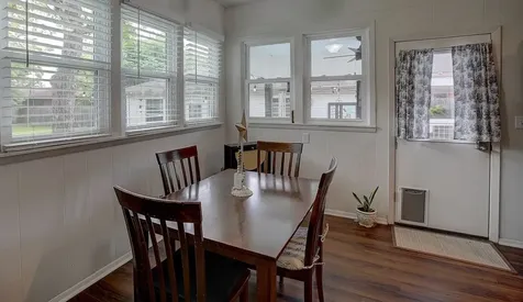 242 S Franklin Street La Grange TX 78945