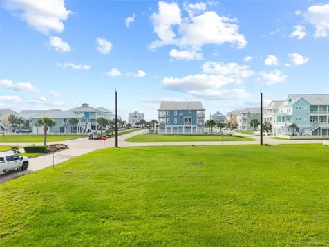 11502 Sea Butterfly Galveston TX 77554