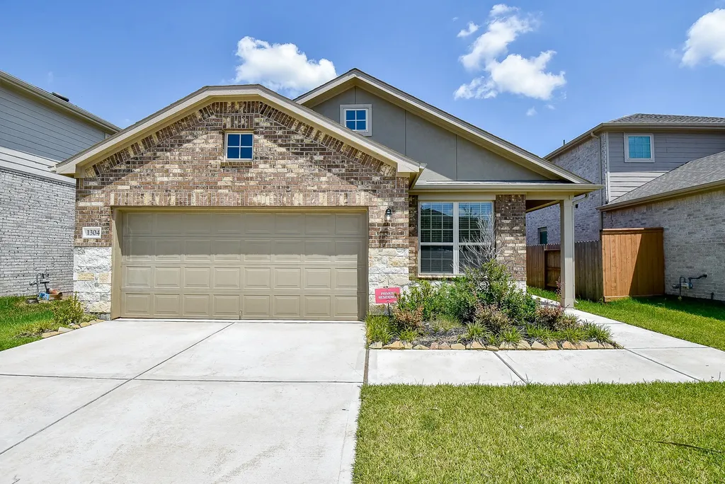 1304 Ventura Creek Drive Katy TX 77493