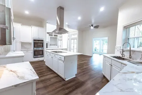 3230 Lake Island Drive Montgomery TX 77356