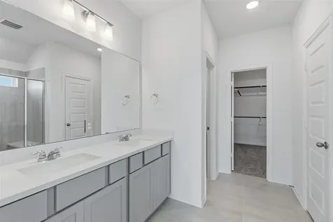 2454 Parker Street Seabrook TX 77586
