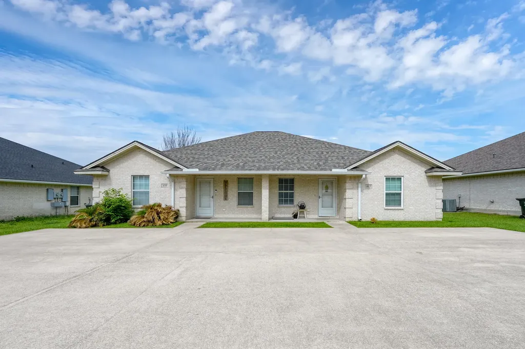 410 Freeman Avenue Bryan TX 77803