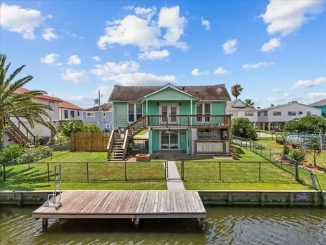 868 Bonita Street Bayou Vista TX 77563