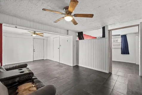 868 Bonita Street Bayou Vista TX 77563