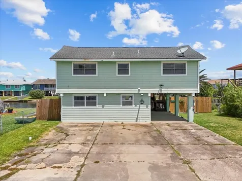 868 Bonita Street Bayou Vista TX 77563