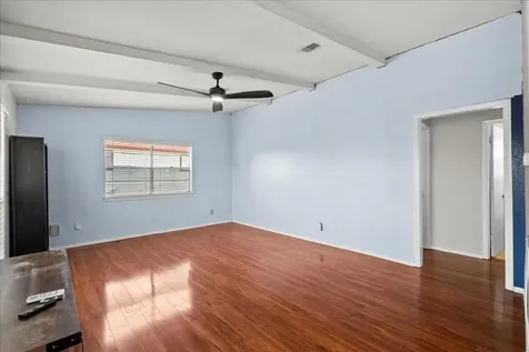 868 Bonita Street Bayou Vista TX 77563