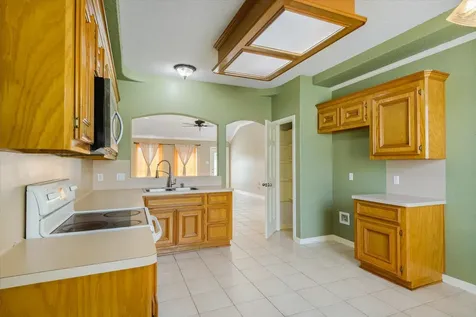 13331 Kaylee Lane Santa Fe TX 77510