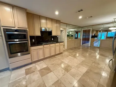 8638 Catalina Lane Houston TX 77075
