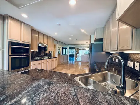 8638 Catalina Lane Houston TX 77075