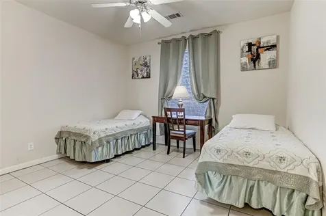 2078 Laverne Street 5 Houston TX 77080